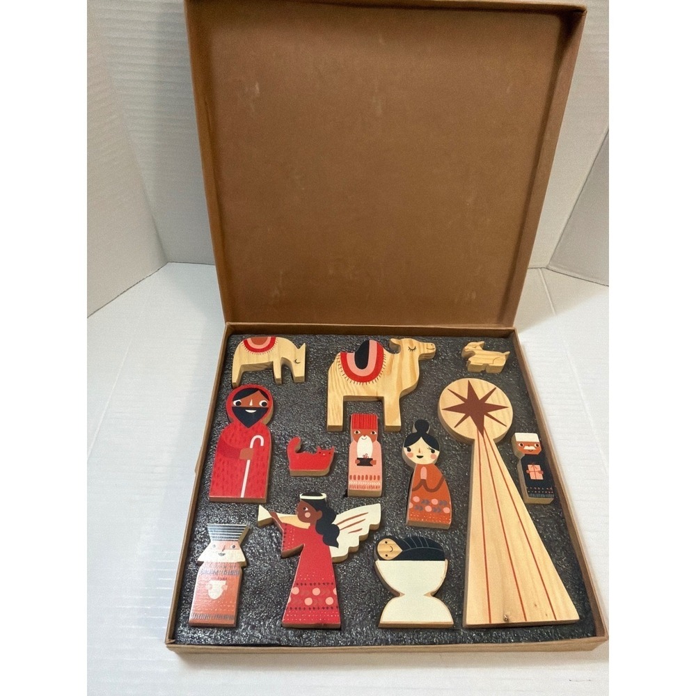 Hallmark Baby Wooden Nativity Play Set 12 Piece Christmas Toy Mid Century